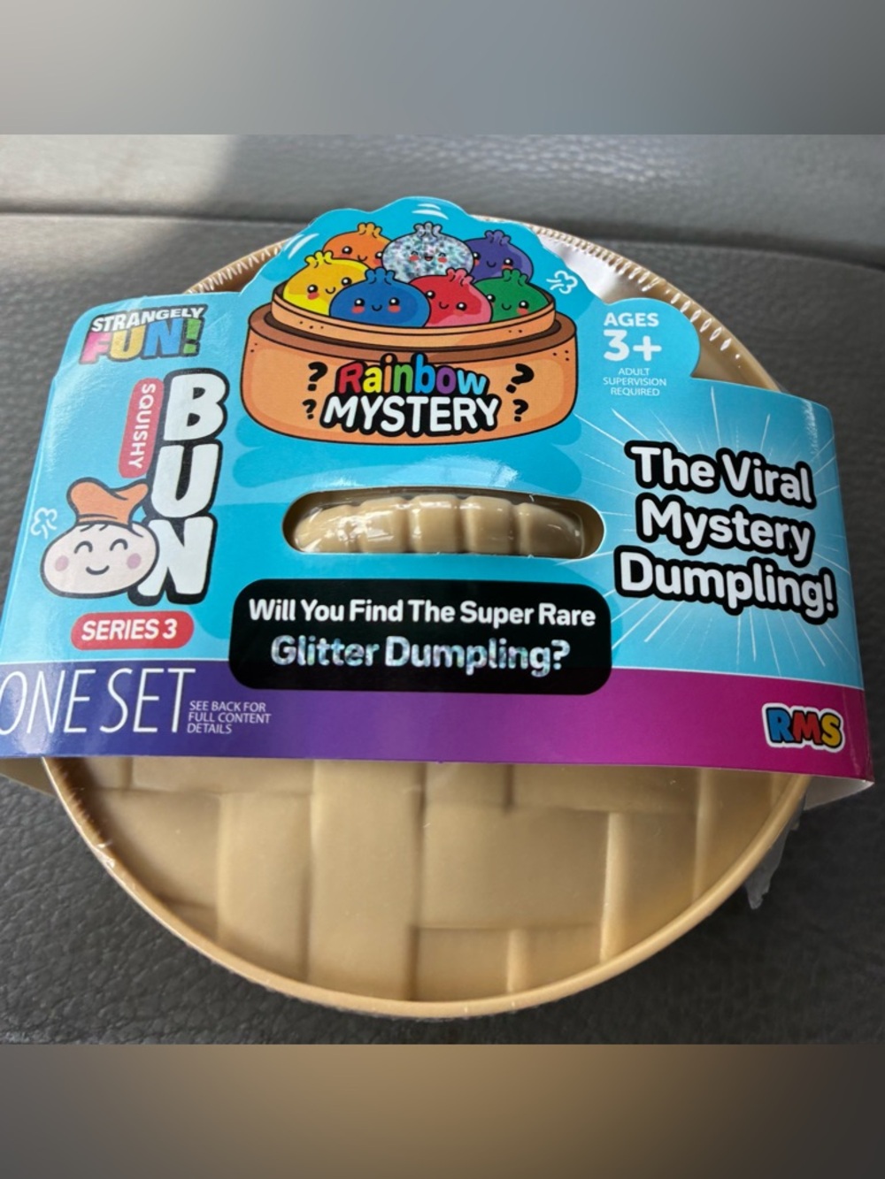THE VIRAL MYSTERY DUMPLING/Squishy Bun Series 3